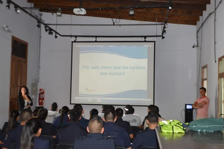 Con gran éxito se realizó la jornada de Sensibilización Turística  para personal en contacto en Patagones