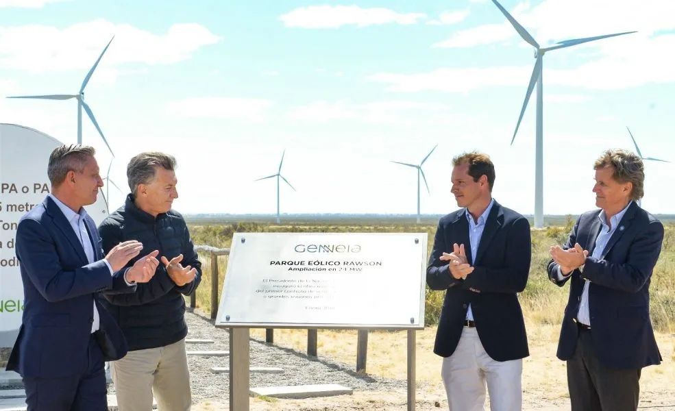 Macri destacó en Rawson la necesidad de seguir desarrollando energías renovables