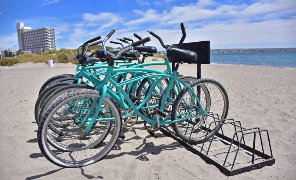 Madryn: La Municipalidad presta bicicletas a vecinos y turistas para recorrer la ciudad