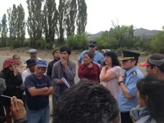 PUEBLOS ORIGINARIOS  Neuquén: Impiden con candado la veranada Mapuche