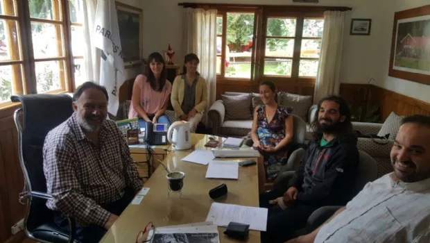 Reunión con Parques Nacionales para traslado de servicios de El Chaltén