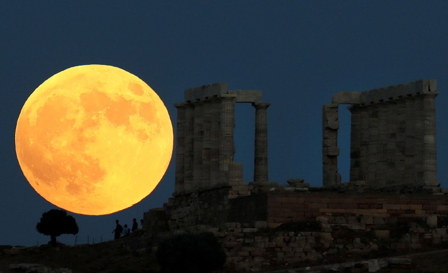 Las mejores fotos del eclipse total de Luna