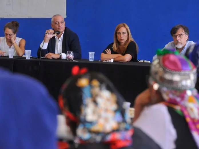 Pietragalla se reunió con mapuches y vecinos de Villa Mascardi para una solución pacífica