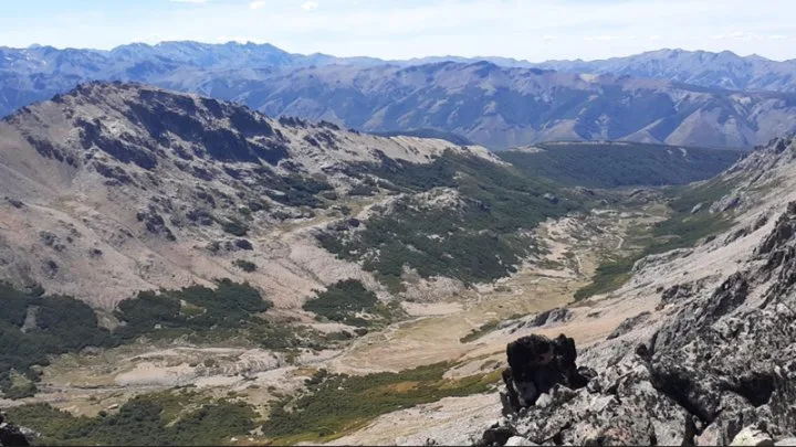 Río Negro. Avance terrateniente sobre las nacientes del río Chubut
