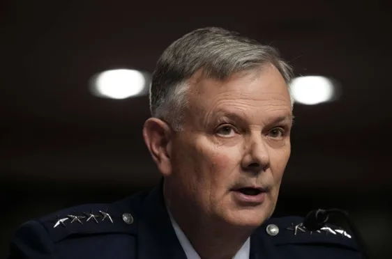 Militares de EE. UU. afirman que China continúa expandiendo su influencia en América Latina y el Caribe