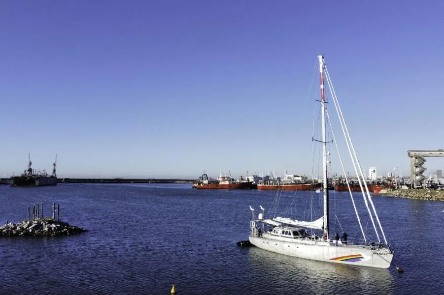Greenpeace suma un nuevo barco a su flota para el mar argentino
