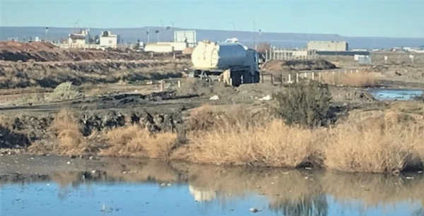 Confirman contaminación en las piletas para líquidos cloacales de Colonia Nueva Esperanza