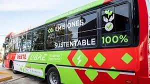 Presentaron el primer ómnibus a propulsión eléctrica con baterías de litio del país
