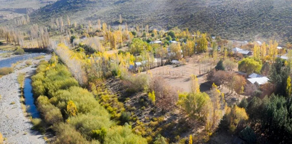 Turismo de Neuquen relevó cartelería en Villa del Nahueve