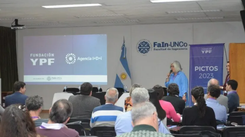 Encuentro de vinculación entre Y-TEC e YPF e investigadores de universidades nacionales