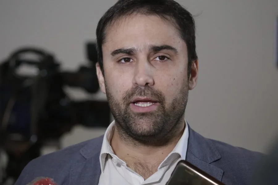 Ministros trabajan en conjunto para prevenir la gripe aviar en las costas