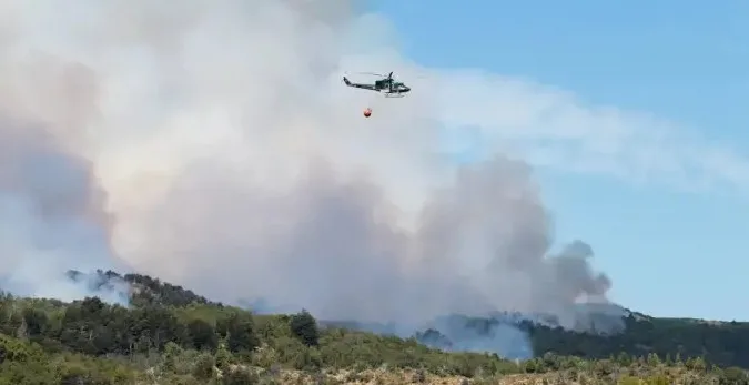 Chubut será querellante por los incendios y apunta contra agrupación mapuche