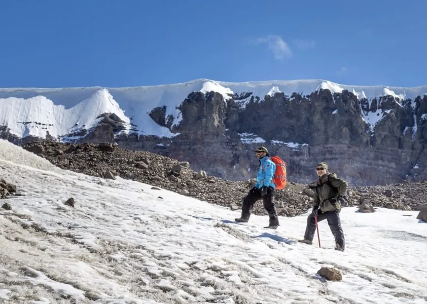 Parques Nacionales investiga sobre el clima en la Antártida