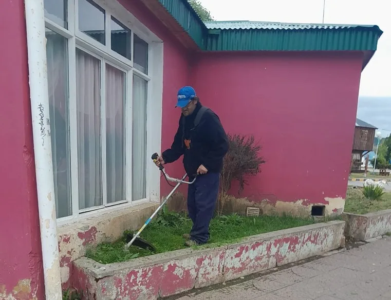 La Municipalidad de 28 de Noviembre realiza trabajos de mantenimiento