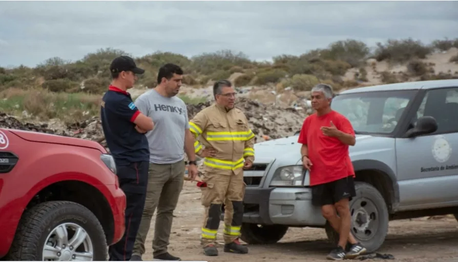 Ambiente y Bomberos Voluntarios trabajan en plan de seguridad para el Girsu