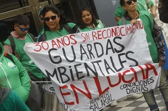ATE se movilizó en Viedma para  reincorporar guardas ambientales
