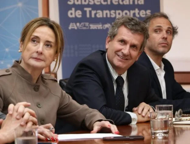 Alta autoridad ministerial se reúne con representantes de H2V Magallanes