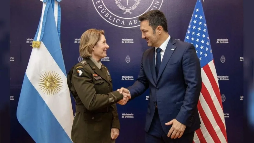 Citan a Petri al Congreso para explicar la instalación en Ushuaia de una base naval de EE.UU.
