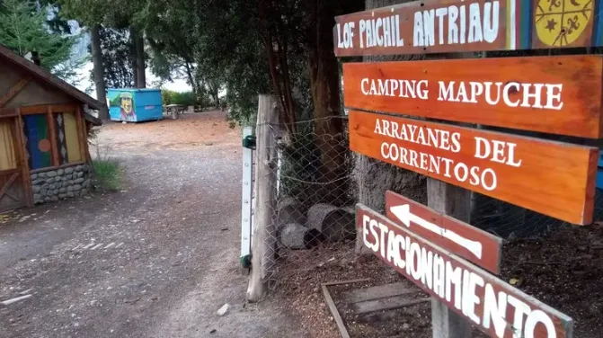 Mapuches se niegan a desalojar un camping en Villa la Angostura