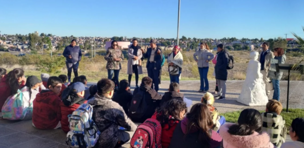 Estudiantes de la Escuela N° 156 de Trelew participaron de una jornada ambiental