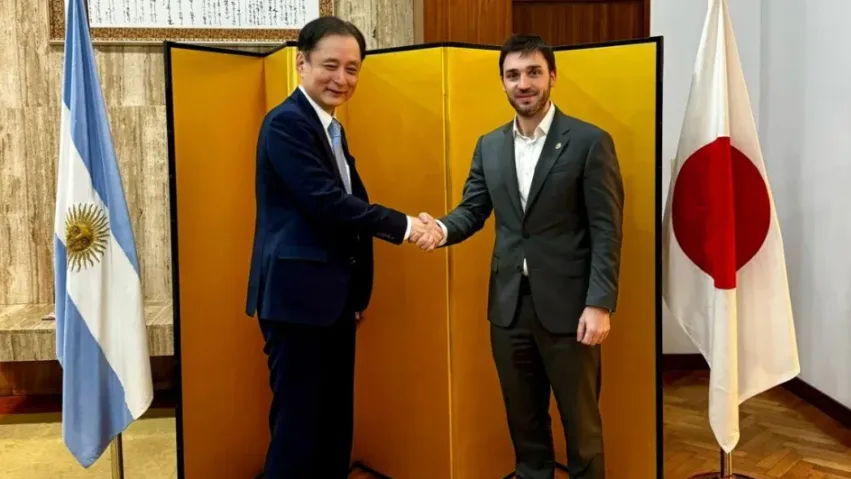 El gobernador de Chubut se reunió con el embajador de Japón por desarrollo turístico y conservación ambiental
