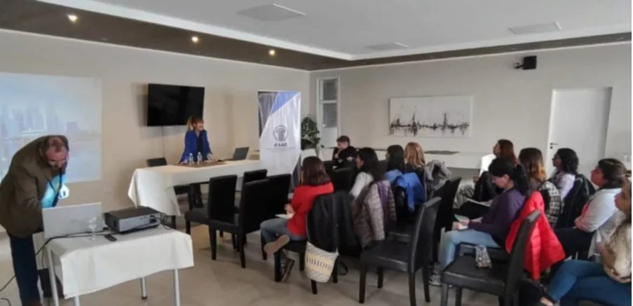 Se realizó en Esquel una capacitación en derecho ambiental