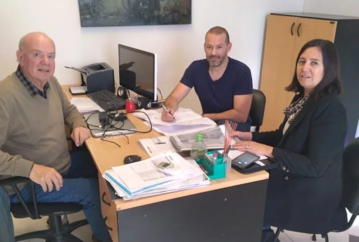 Chubut impulsa soluciones ecológicas para la construcción de viviendas y la conservación de bosques