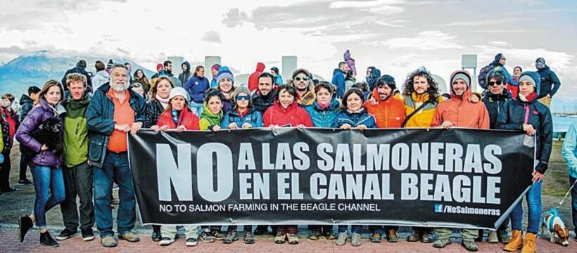 No a las Salmoneras en Canal Beagle