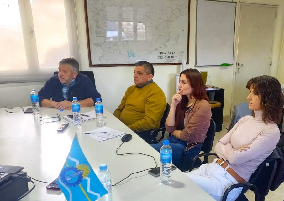 Chubut. Reunión para Programa Integral para la Gestión de Desastres Naturales