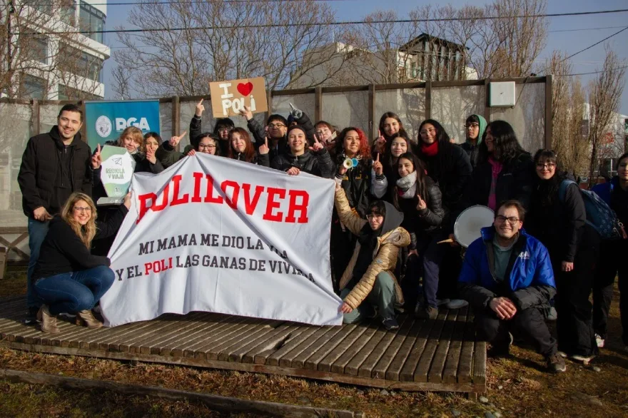 Estudiantes de Río Grande recolectaron más de 11.000 kilos de residuos en el concurso “Reciclá y Viajá 2024”