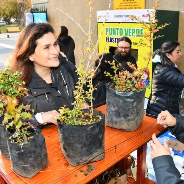 Punta Arenas lanza nuevo EcoCanje para fomentar el reciclaje
