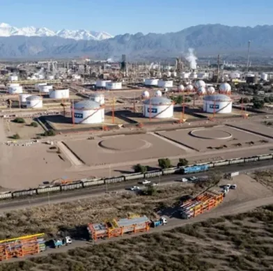 Proyecto de Licuefacción de Gas en Vaca Muerta: Oportunidades y Desafíos para la Patagonia