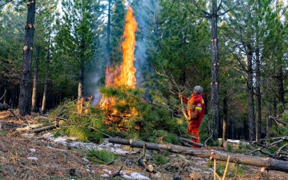 Chubut restringe horario de quema de residuos y finaliza período permitido