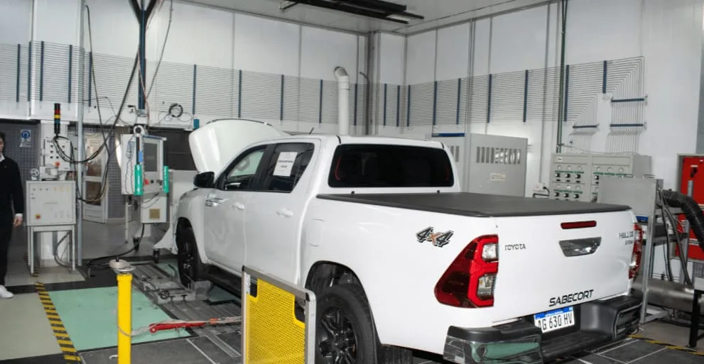 Ensayos de tecnología dual Diesel-GNC impulsan el transporte sostenible en Argentina