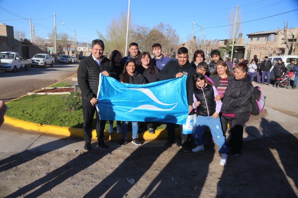 Nuevo bulevar revitaliza area de Gran Neuquén Norte anteriormente basural