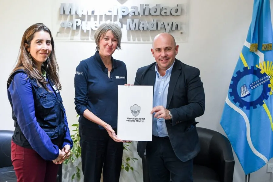 Puerto Madryn refuerza alianza con UNESCO para conservación ambiental