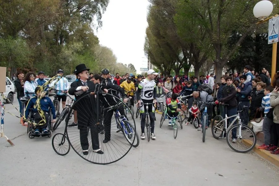 Villa Regina se prepara para «24 Horas Pedaleando por un Sueño» en pro de una planta de reciclado