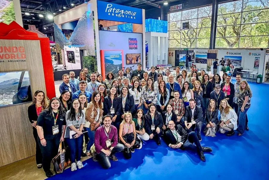 Ushuaia recibe el título de “Municipio Sostenible” en la FIT 2024
