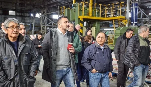 Vuoto impulsa colaboración con Cooperativa Renacer para reciclado en Ushuaia