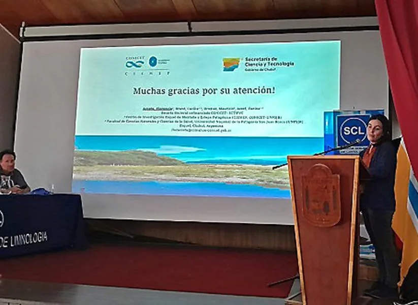 Investigadora de Chubut presenta su trabajo en congreso internacional en Chile