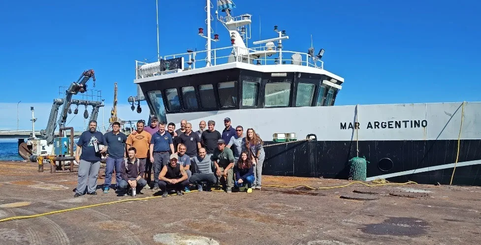 Concluye con éxito la campaña de monitoreo de merluza en el Golfo San Matías