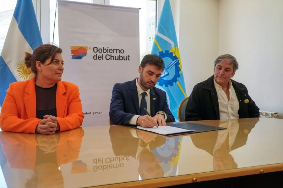 Chubut avanza en su transición energética con la firma de un convenio para el desarrollo de Hidrógeno Verde