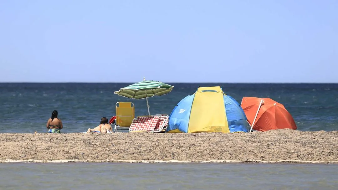 Cómo cuidar el medio ambiente mientras disfrutas del Verano en Río Negro