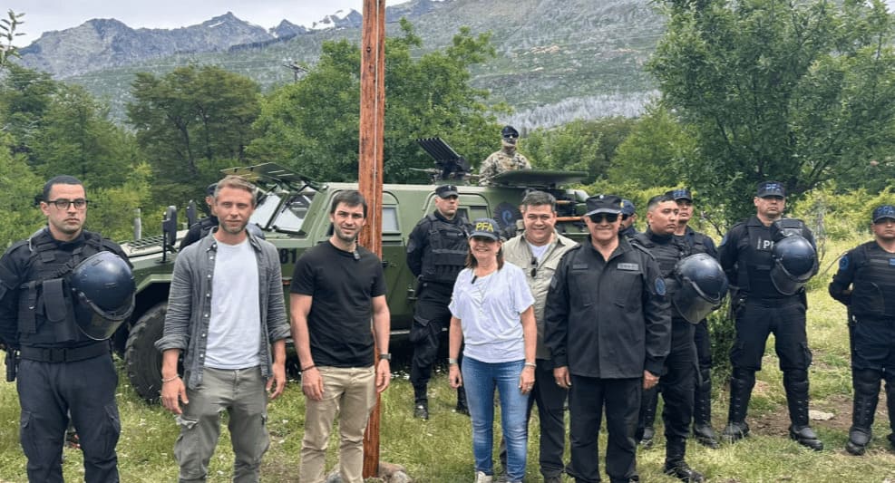 Desalojo exitoso de grupos autoproclamados mapuches en el Parque Nacional Los Alerces