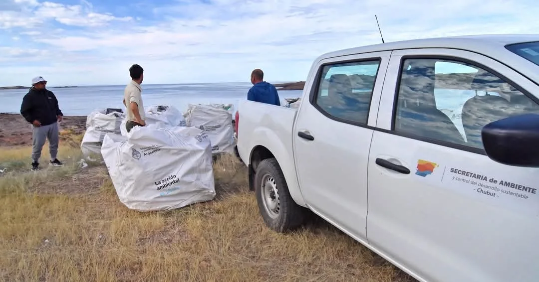 Chubut impulsa la gestión y reutilización de residuos pesqueros para proteger el ecosistema costero