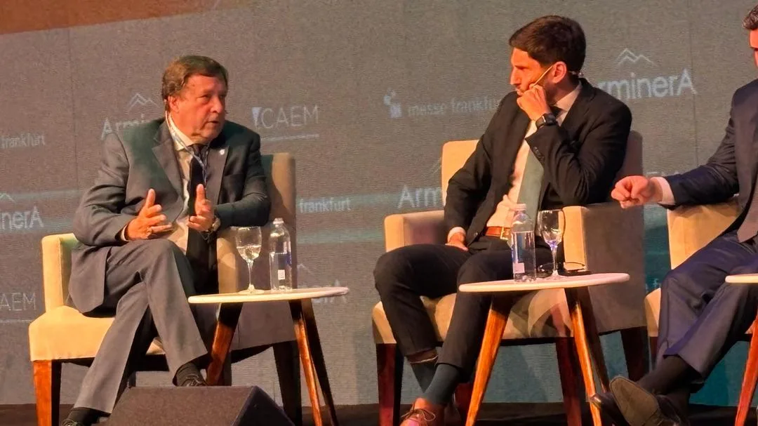 Río Negro fortale la minería en Arminera 2025: Weretilneck inauguró stand provincial