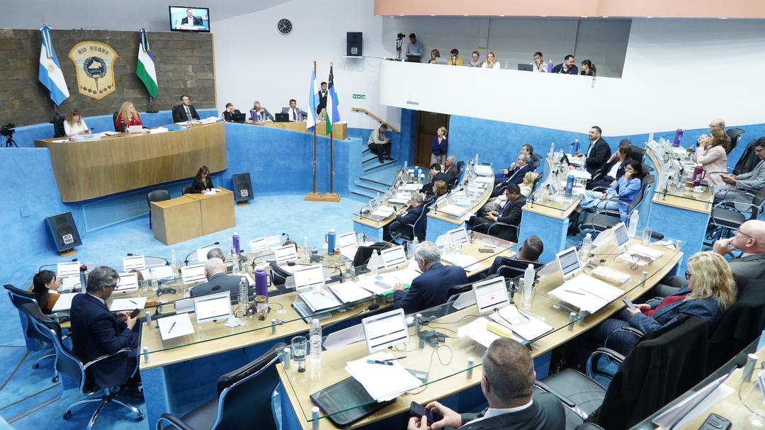 La Legislatura de Río Negro aprobó el histórico acuerdo por Vaca Muerta Sur