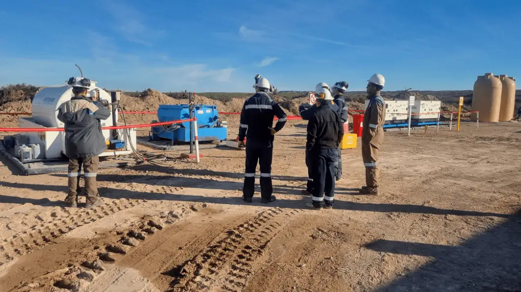 Controles ambientales en oleoducto Vaca muerta sur