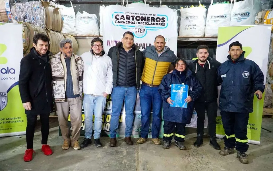 Manos a la Obra: La Cooperativa Pionera que Revoluciona el Reciclaje y la Economía Circular en Neuquén