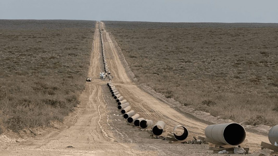 Río Negro en vilo! Audiencia pública el 18 de diciembre por el oleoducto “Duplicar Norte” que podría transformar el transporte de crudo (1) Río Negro en vilo! Audiencia pública el 18 de diciembre por el oleoducto “Duplicar Norte” que podría transformar el transporte de crudo